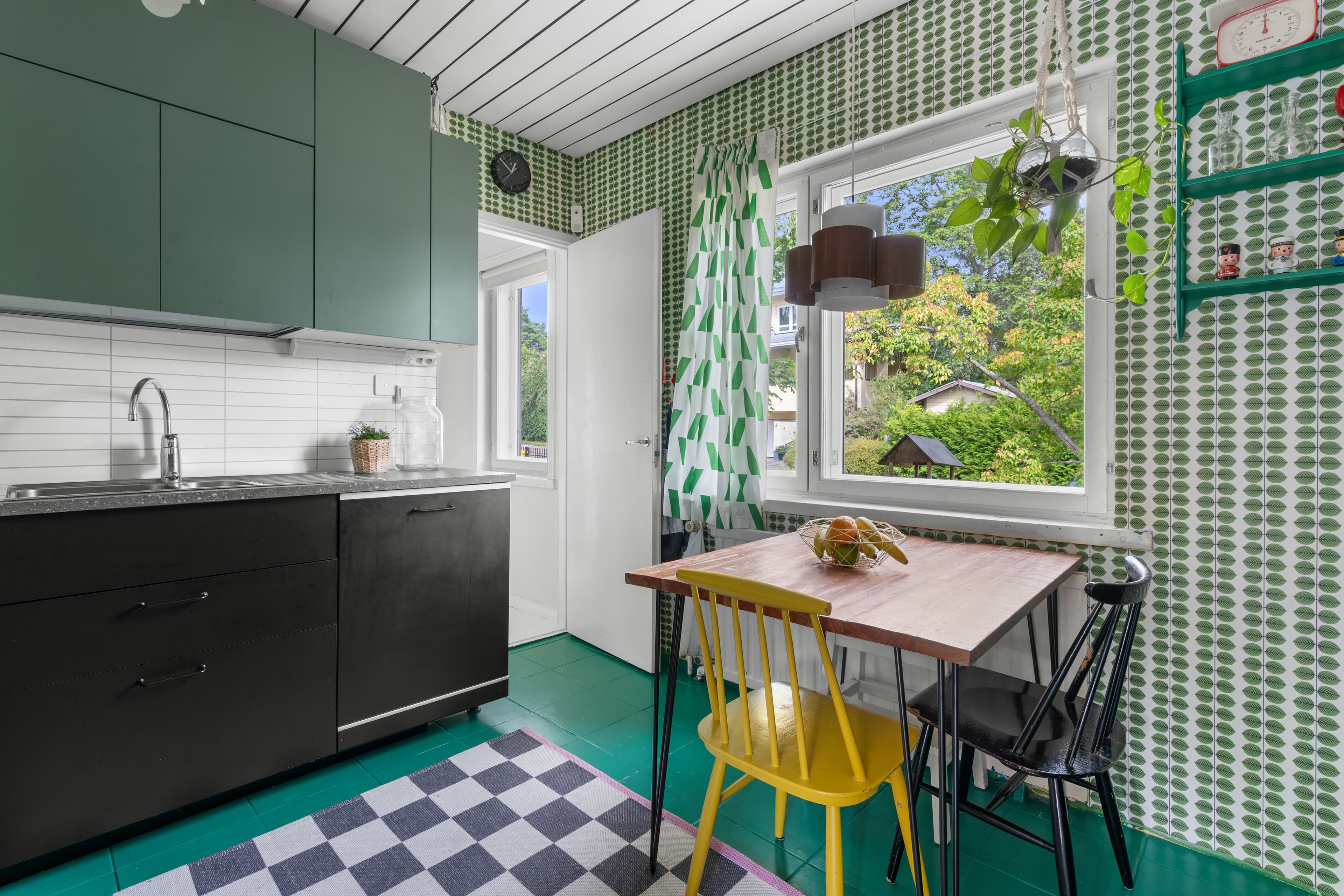 Kiviportintie 9, Helsinki
