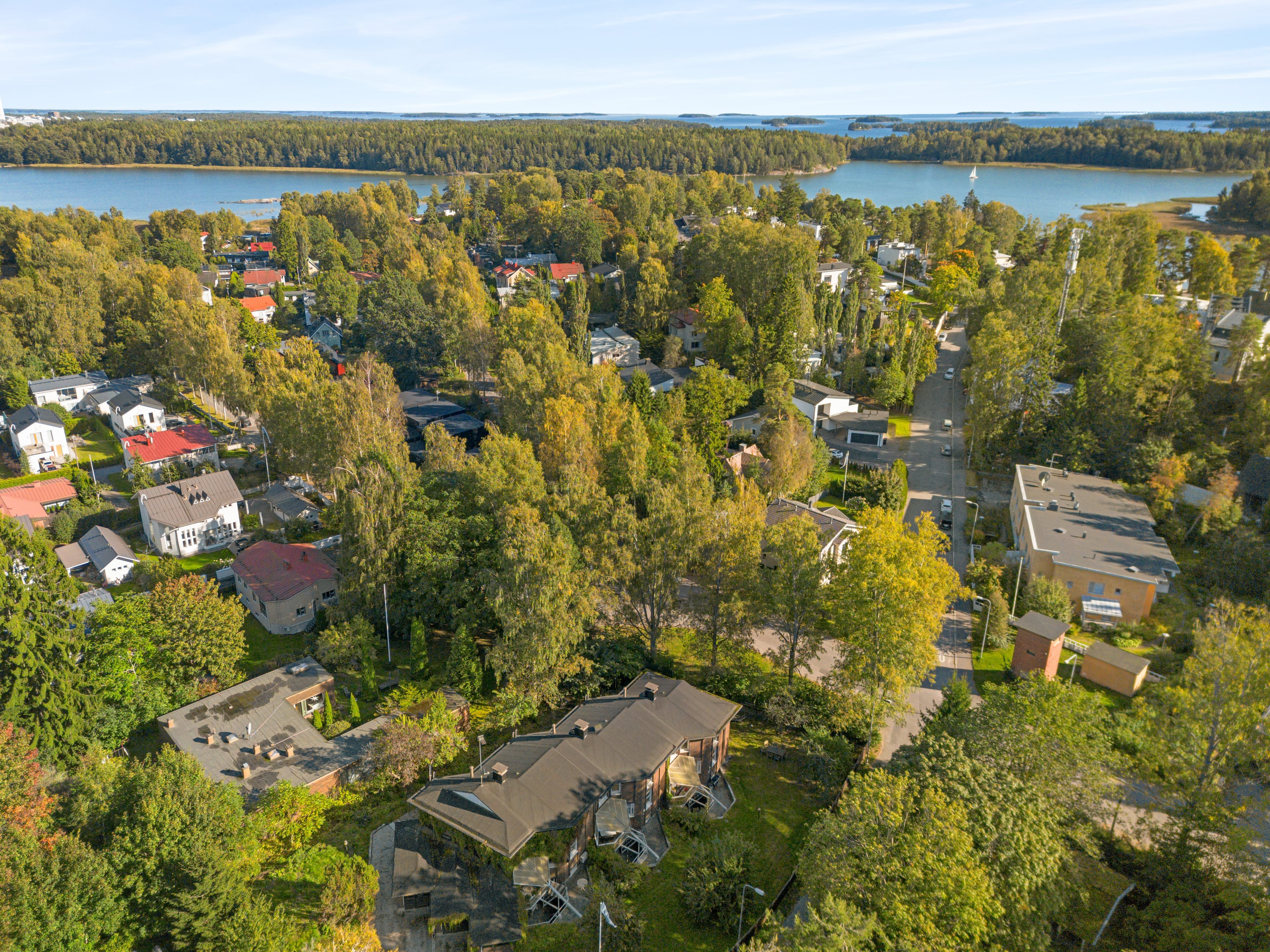 Palopirtintie 13a, Helsinki