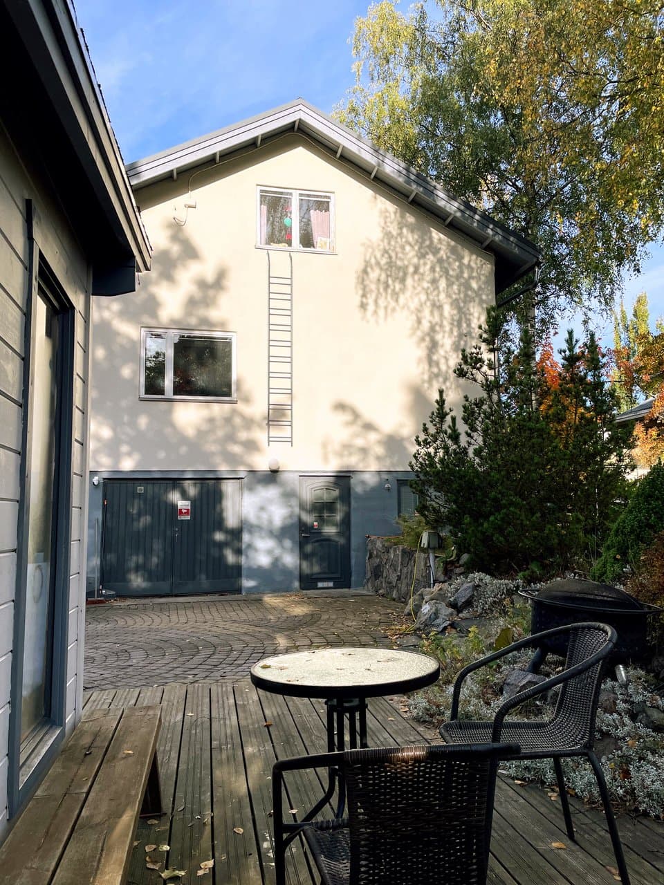 Kiviportintie 9, Helsinki