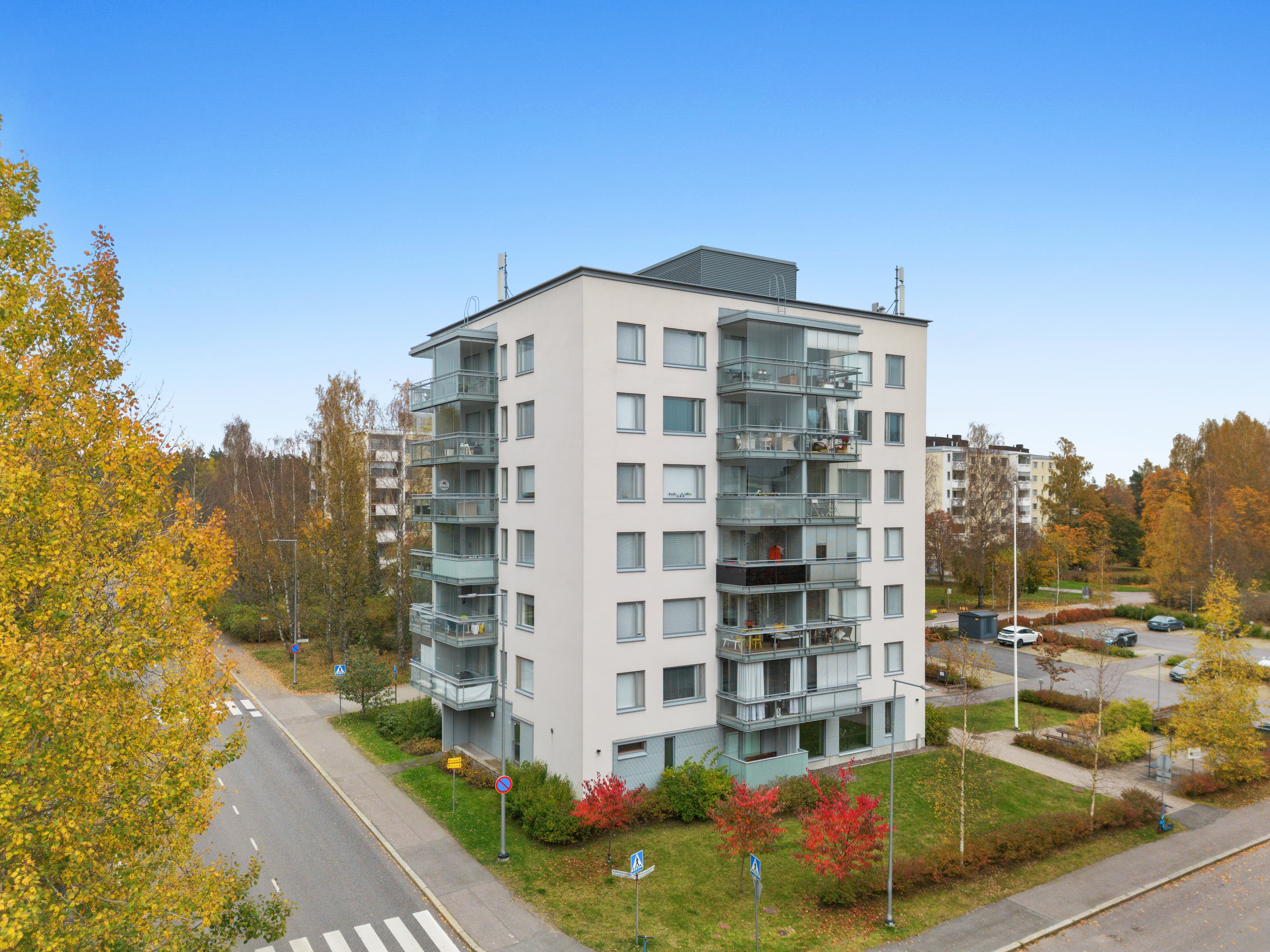 Kallioimarteenrinne 1, Vantaa