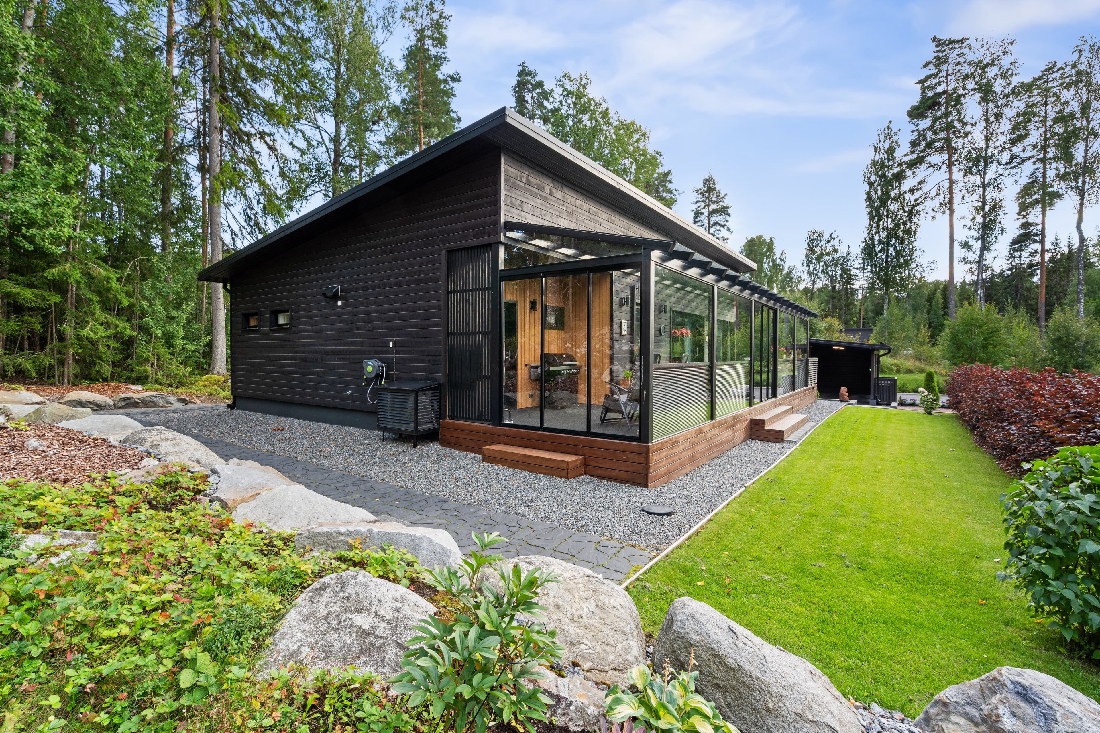 Ahertajankuja 4, Valkeakoski