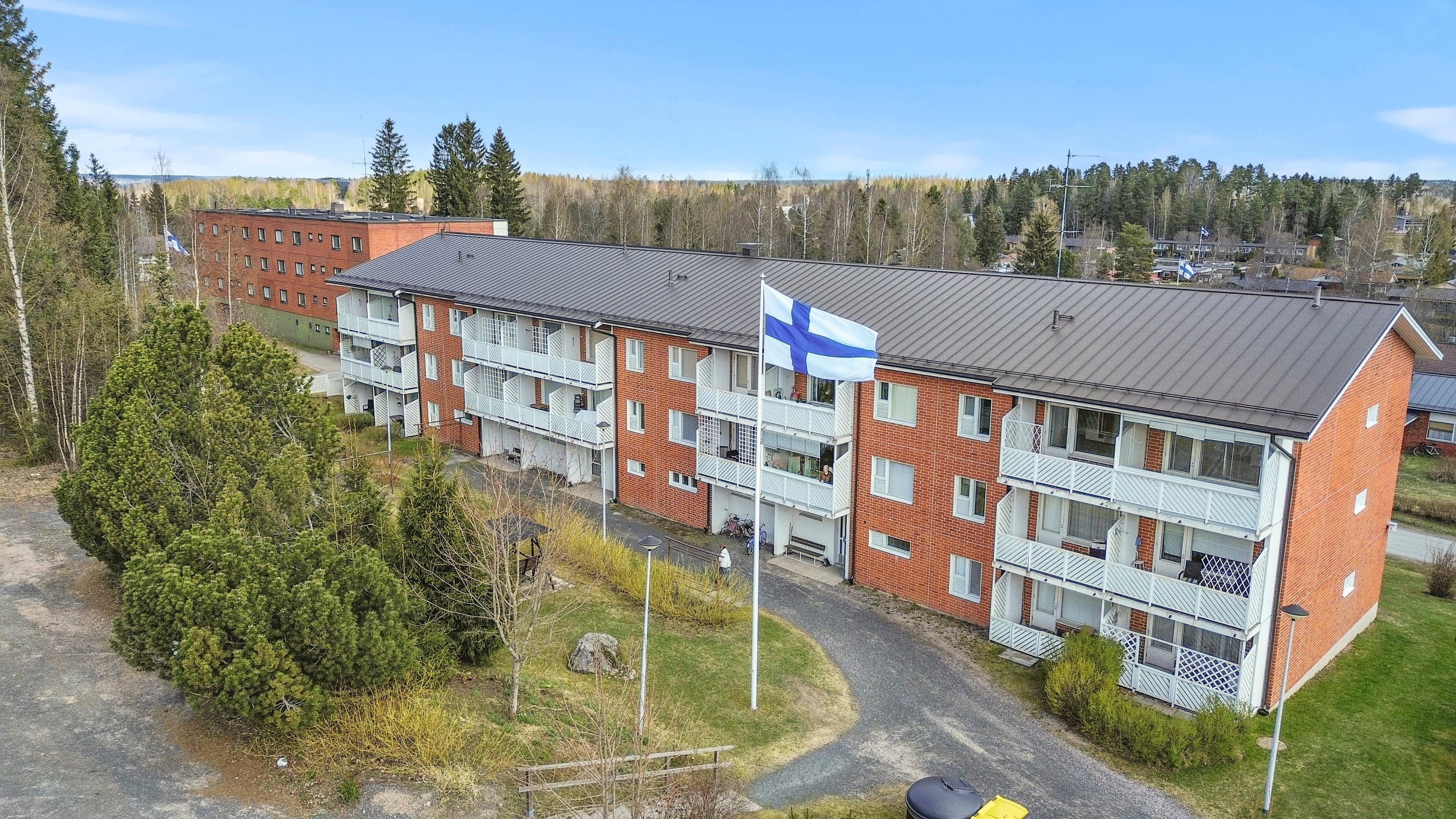 Ojasenkatu 11, Ikaalinen