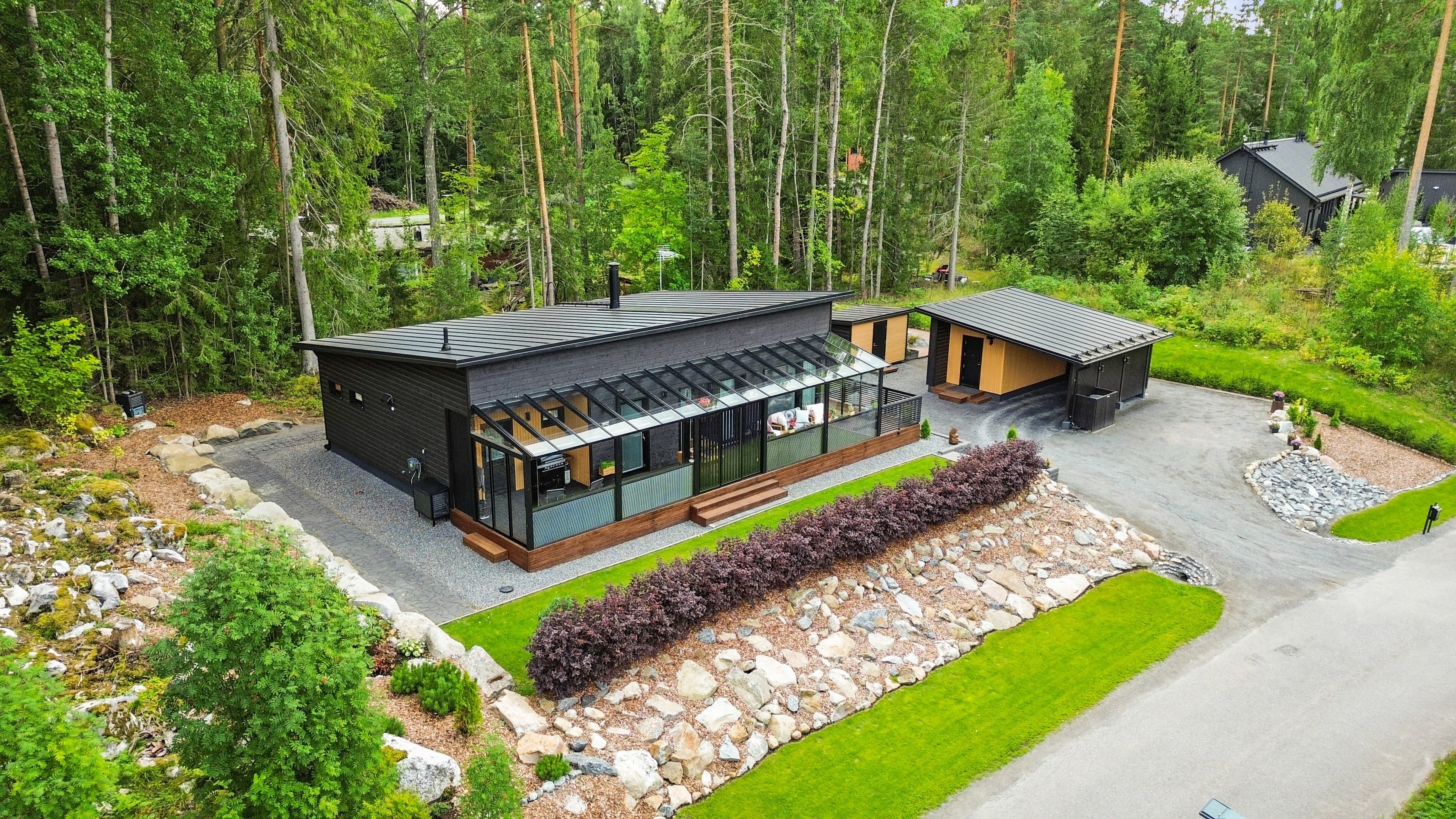Ahertajankuja 4, Valkeakoski