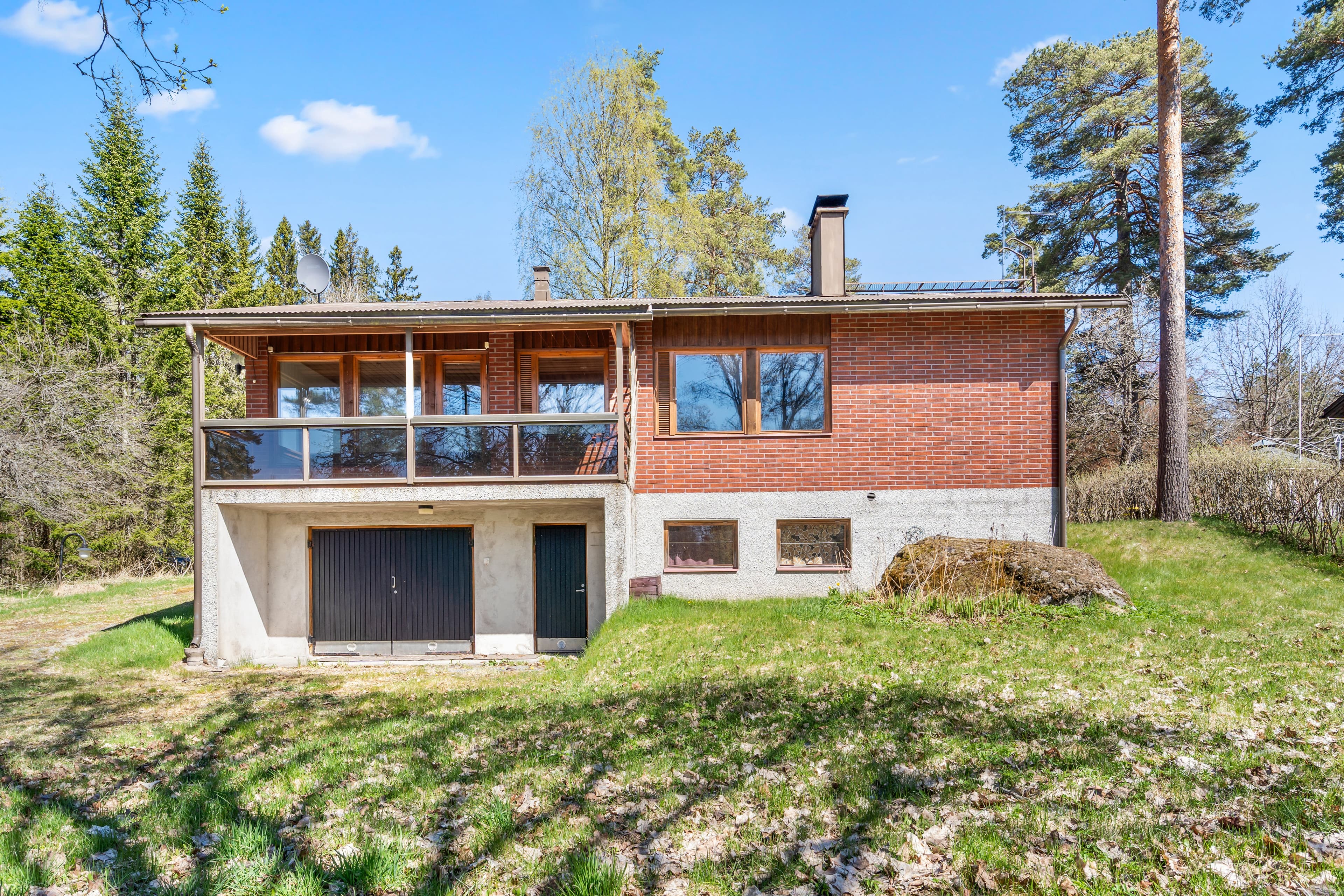 Miljoonatie 16, Urjala